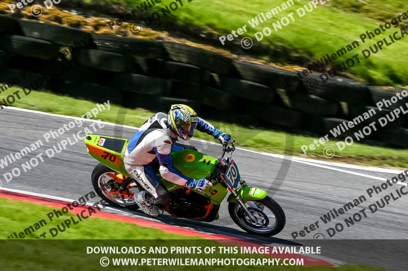 cadwell no limits trackday;cadwell park;cadwell park photographs;cadwell trackday photographs;enduro digital images;event digital images;eventdigitalimages;no limits trackdays;peter wileman photography;racing digital images;trackday digital images;trackday photos